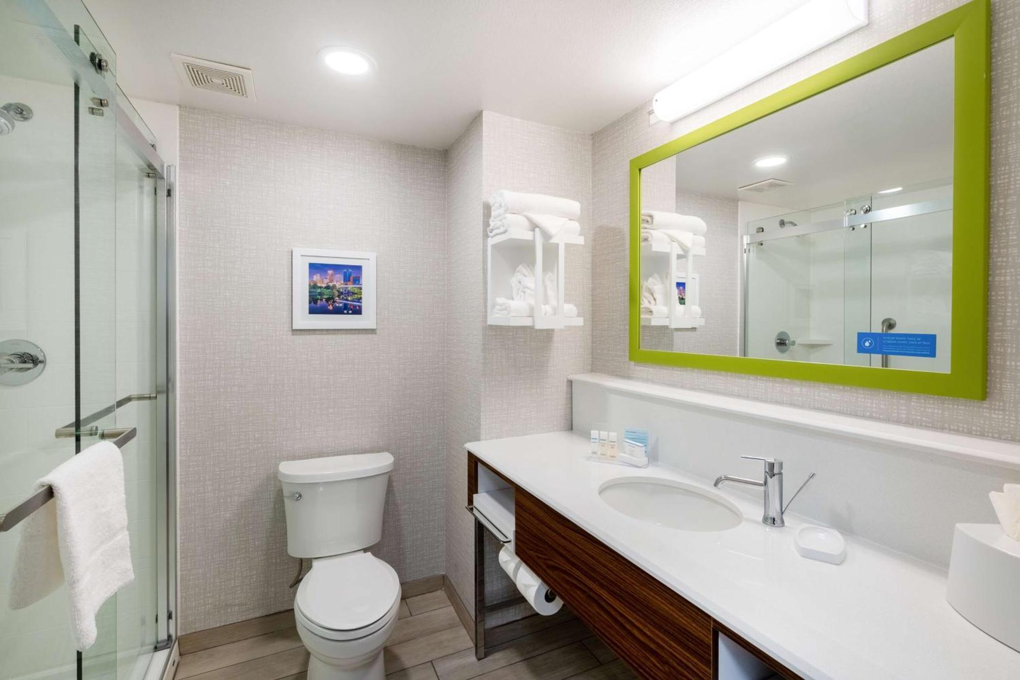 Hotel Hampton & West 3*