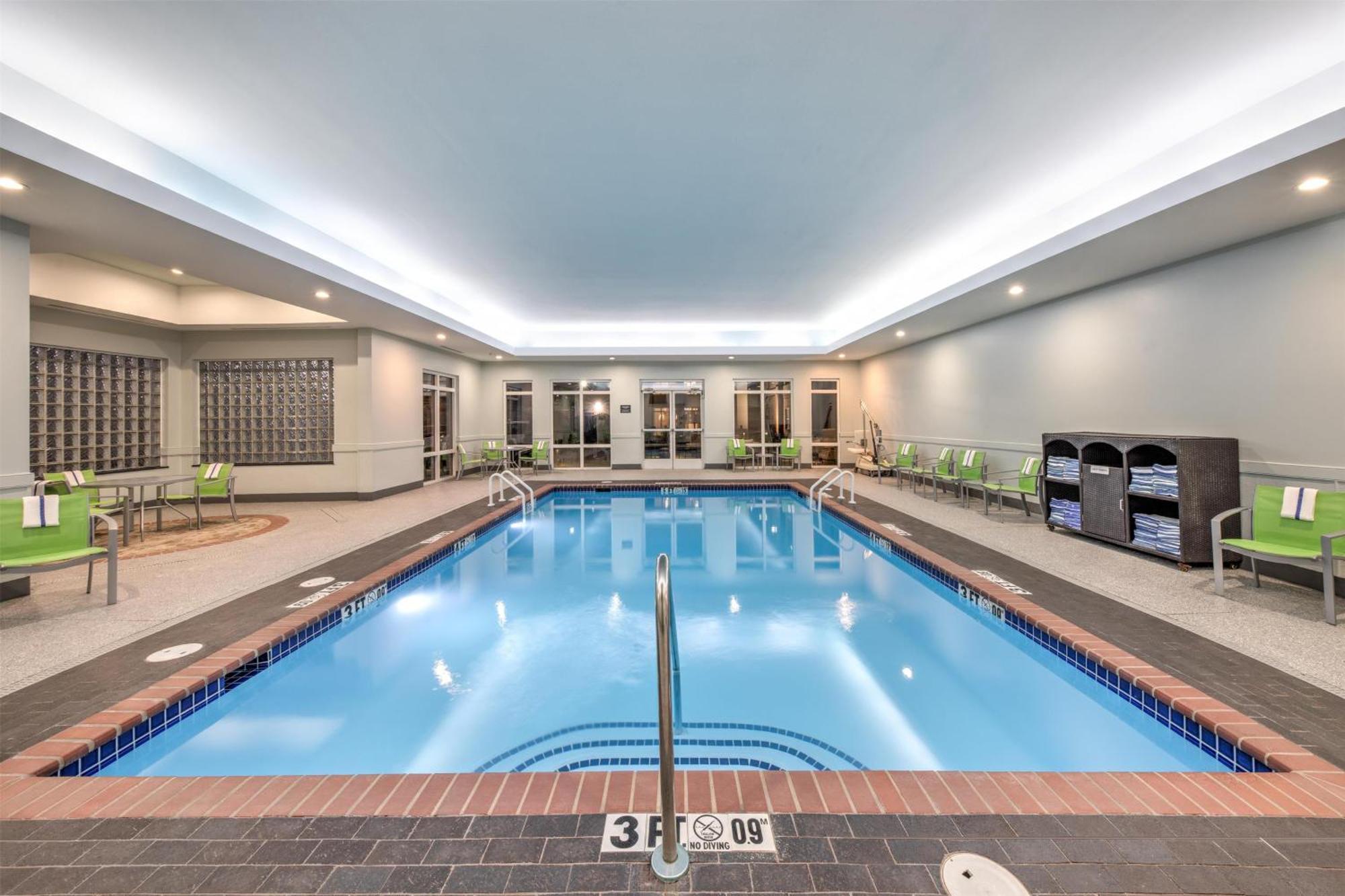 Hampton & West Hotel Little Rock