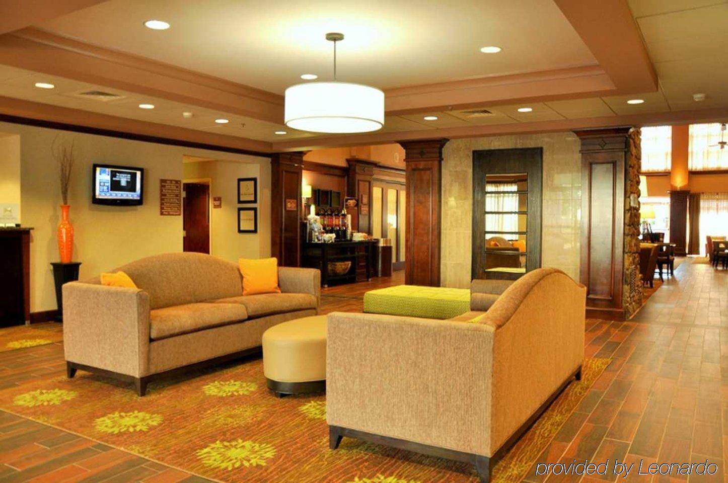 Hotel Hampton & West Little Rock