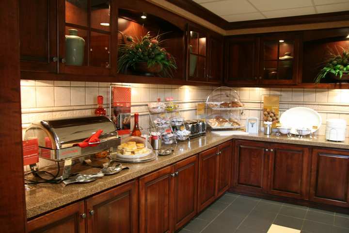 Hampton & West 3* Little Rock